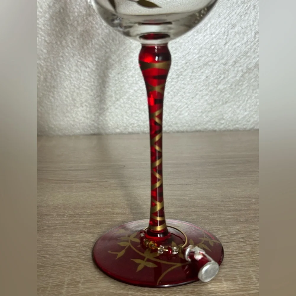 Pier 1 Hand Painted Floral Designs Gold Leaf Glass Water Goblet Set of 7 Glasses